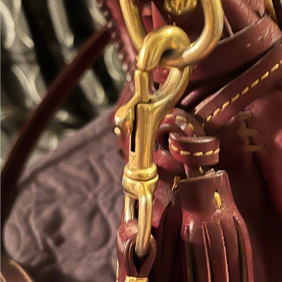 Dooney & Bourke Florentine LARGE Satchel in burgundy color EUC - Picture 4 of 13